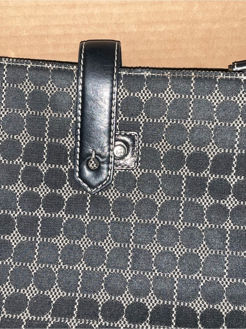 kate spade Noel -Pattern Shoulder Bag - Picture 3 of 7